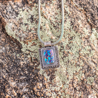 Cusco Pendant & Chain
